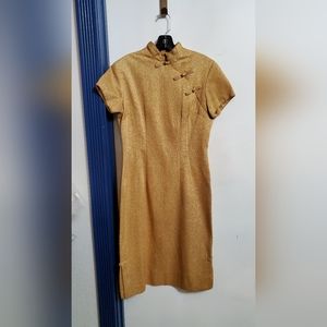 Vintage 1960s ALFRED SHAHEEN Gold Lame Asian Sheath Party Dress M/L